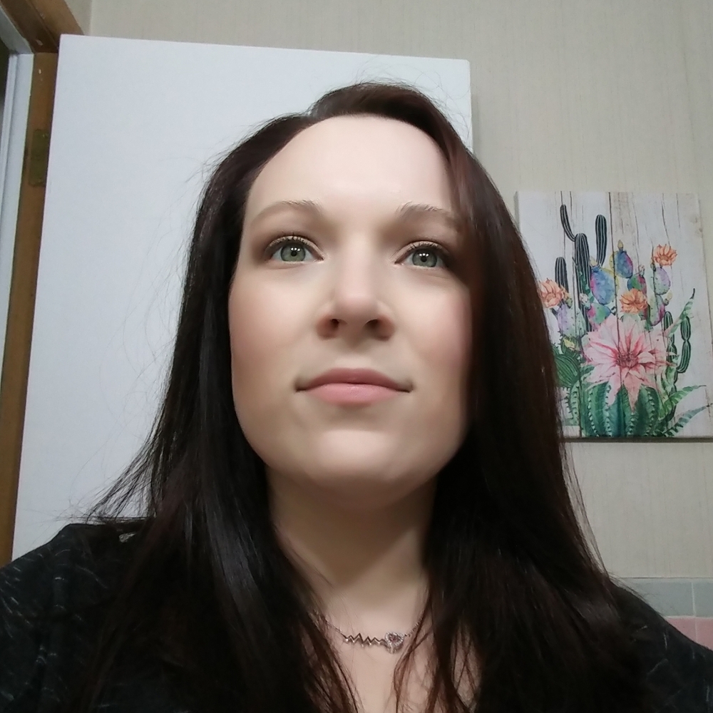 Meet your Posher, Tiffany